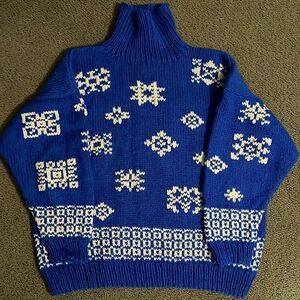 Classic Vintage UNISEX Wool Pullover Sweater